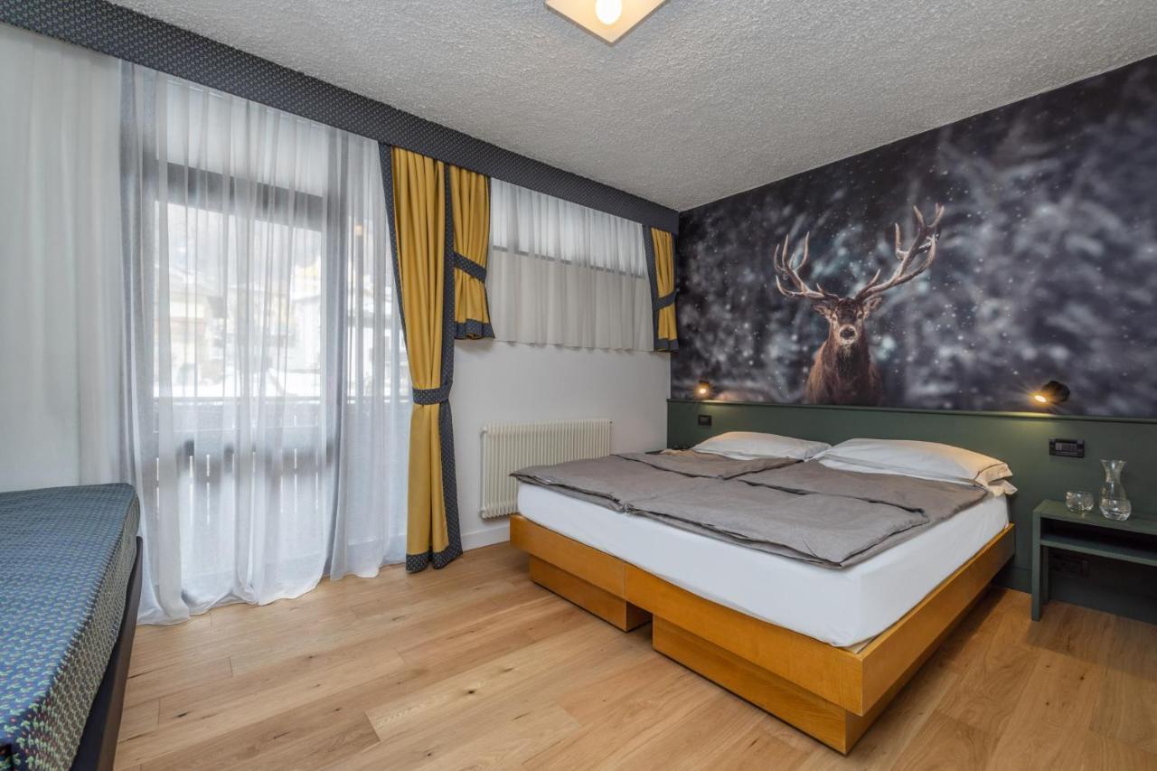 Pippo Hotel Terzolas Eksteriør bilde