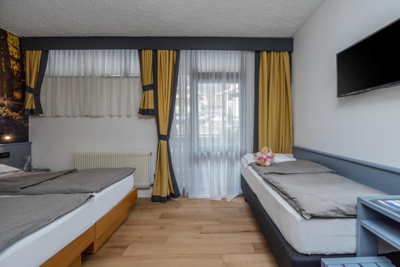 Pippo Hotel Terzolas Eksteriør bilde